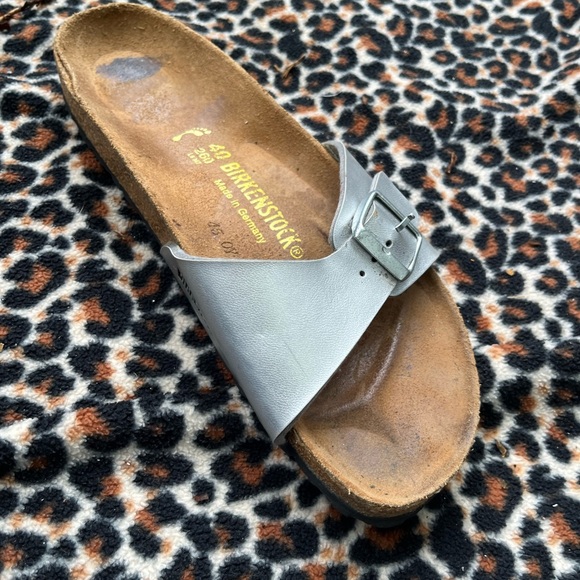 Birkenstock Women's Silver Slide Sandals Sz 9, good cond - Picture 1 of 5
